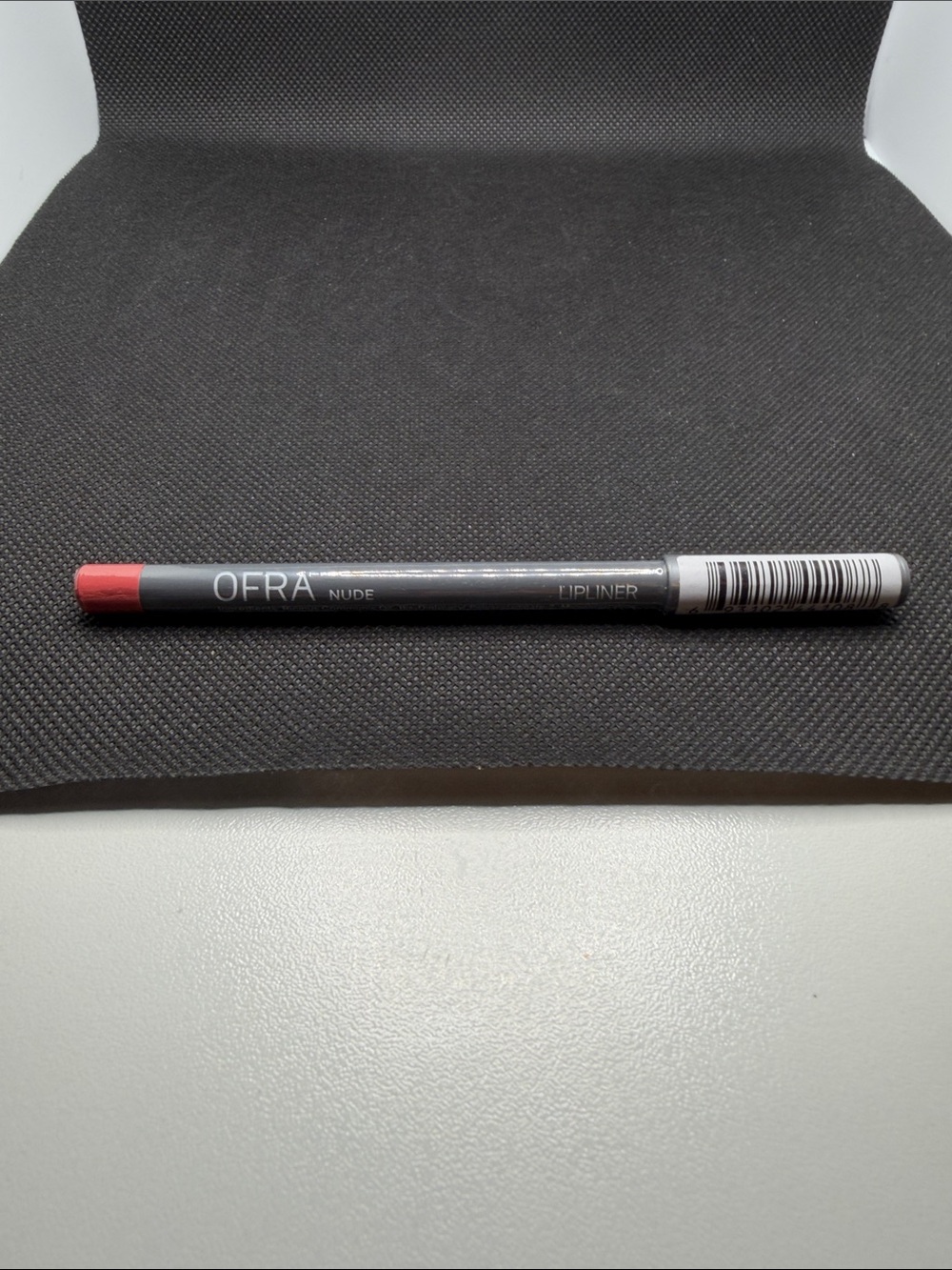 Ofra cosmetics lip liner in nude NEW